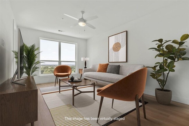 Building Photo - 1701 Simond Ave Ave