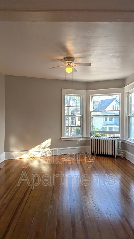 Building Photo - 418 Delaware Ave