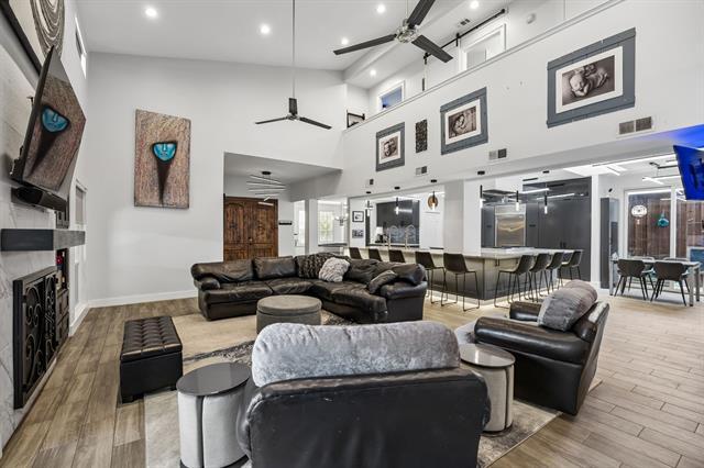 Building Photo - 4324 Cobblers Ln