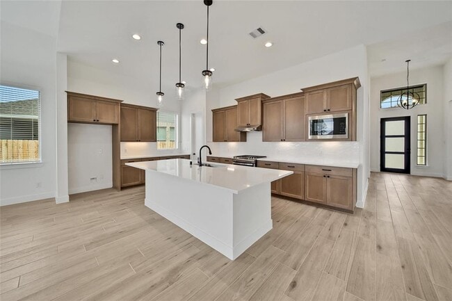 Building Photo - 13107 Wood Leaf Pk