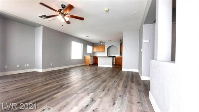 Building Photo - 7259 Cestrum Rd