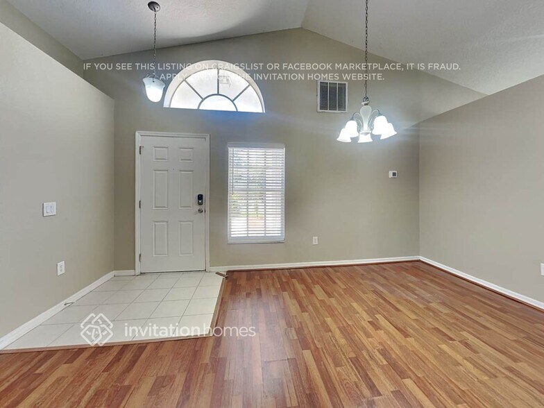 Building Photo - 12513 Lake Vista Dr