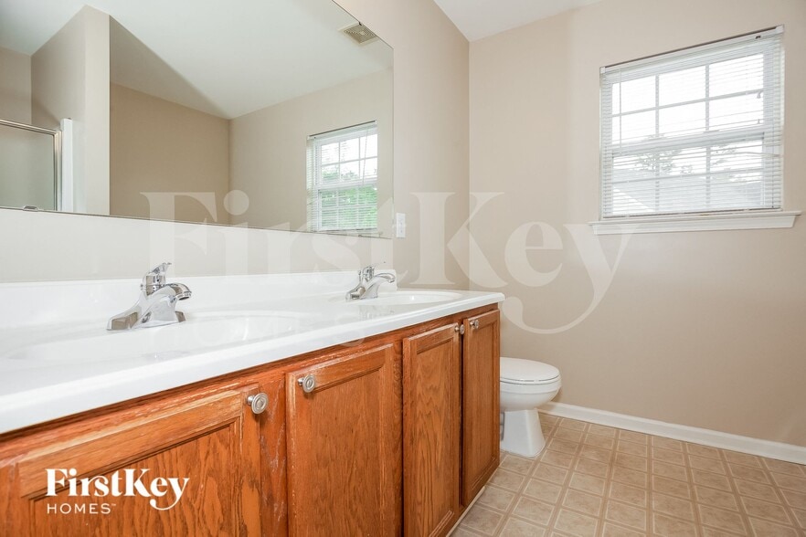 Building Photo - 620 Wilderness Trail Dr