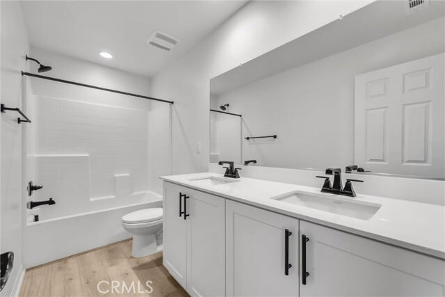 Building Photo - 14196 Hercules St