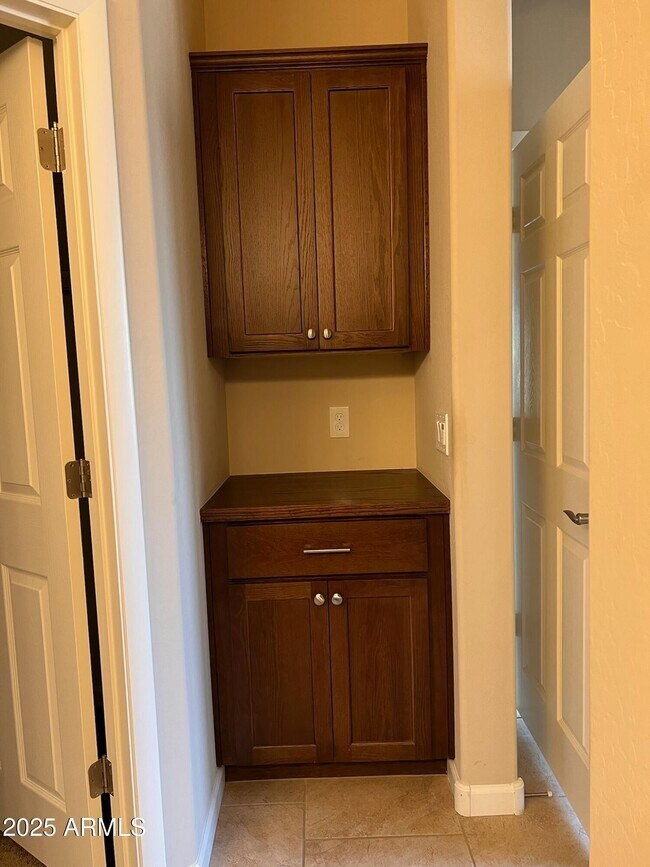 Building Photo - 29316 N Lone Pne Ln