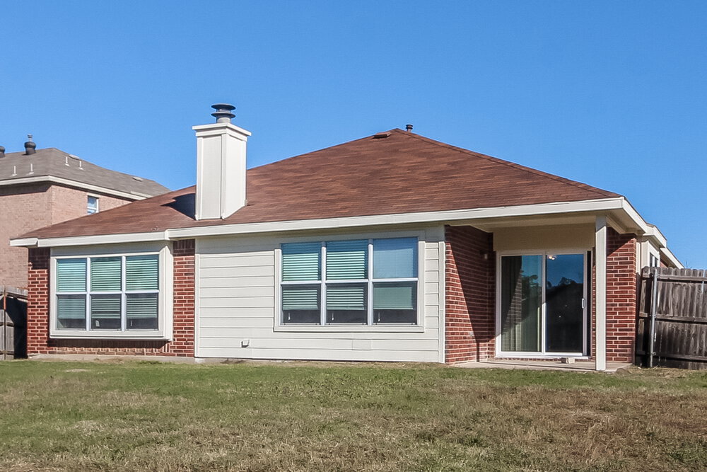 Building Photo - 822 Cascade Dr