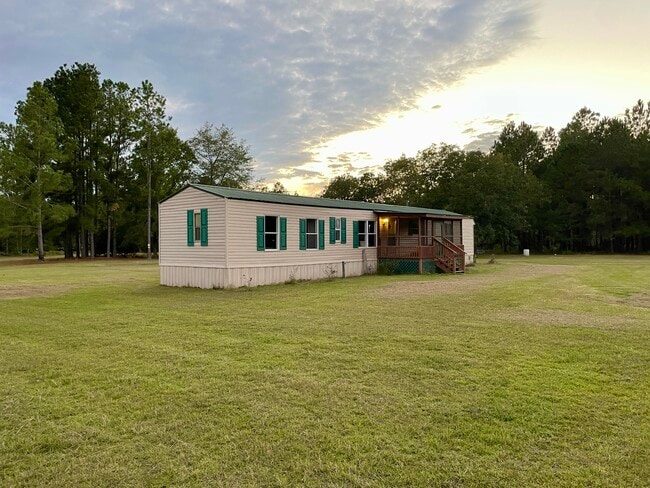 Primary Photo - 2100 Bryan Ct