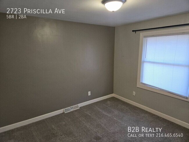 Building Photo - 2723 Priscilla Ave