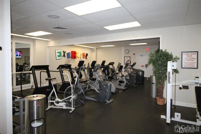 Building Photo - 2C Aaron Burr Ct