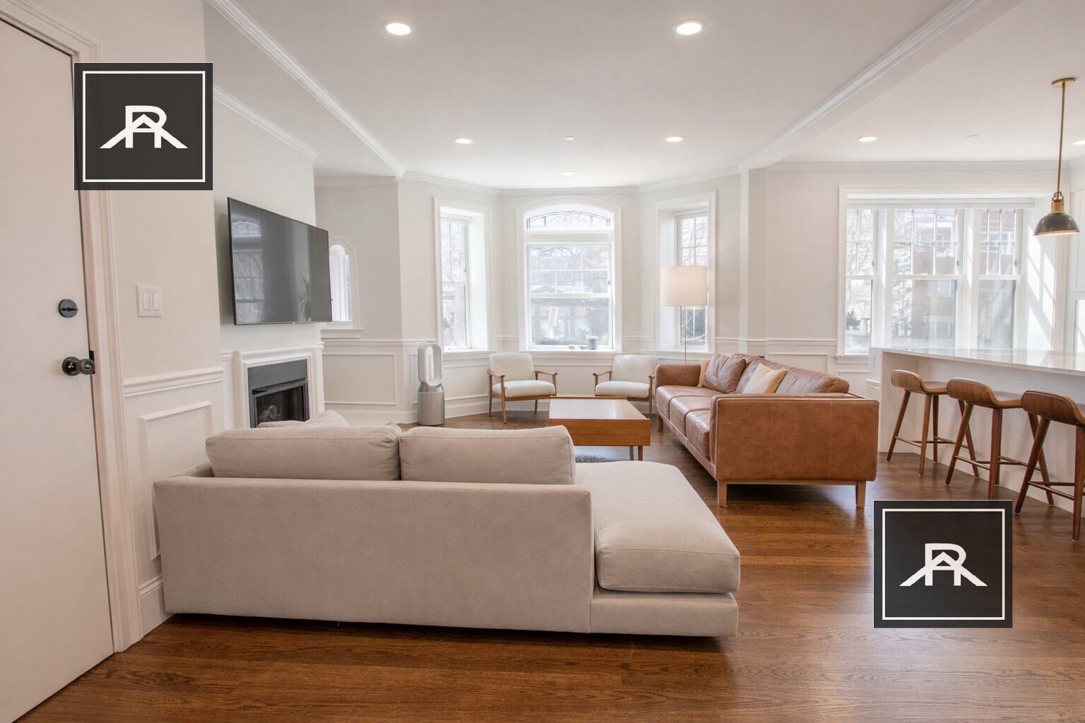 Building Photo - 128 Longwood Ave