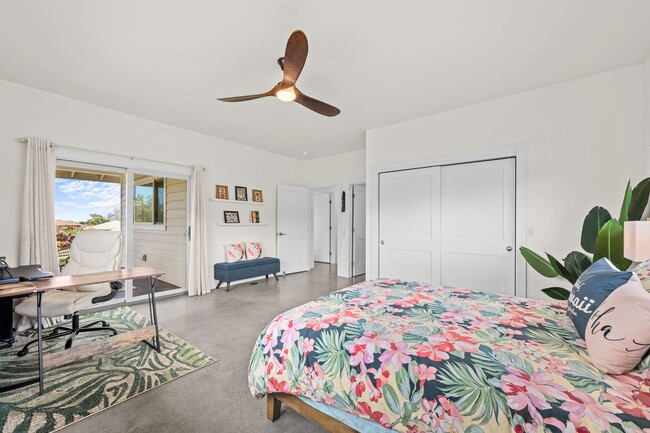 Building Photo - Contemporary Home in Gated Community