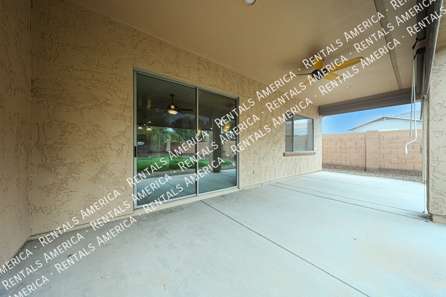 Building Photo - 6274 S View Ln