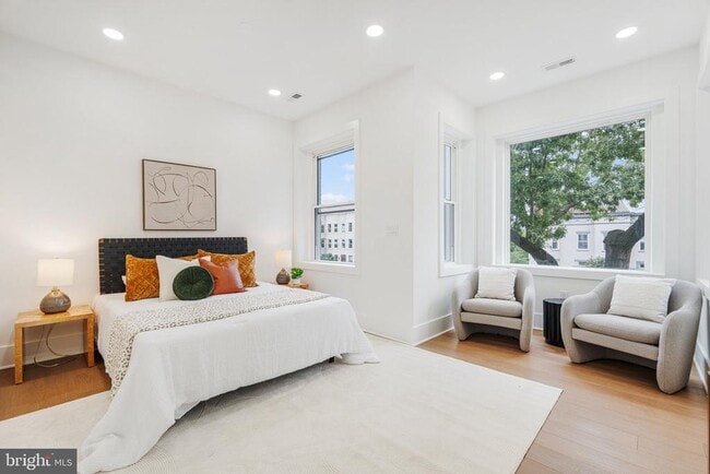 Building Photo - 1827 North Capitol St NE