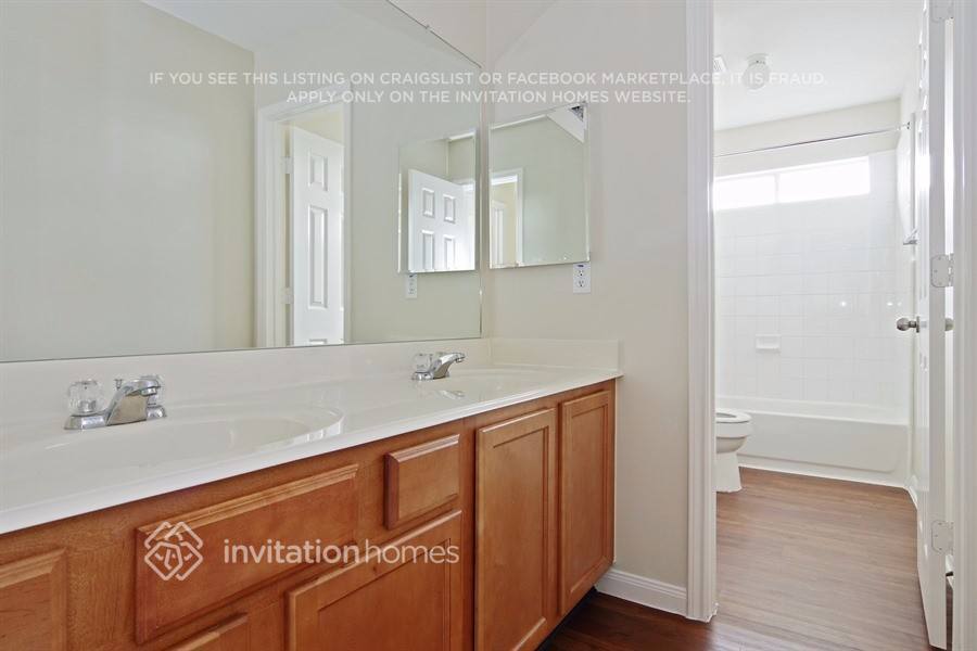 Building Photo - 3807 Liberty Square Trail