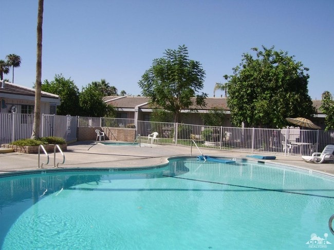 Pool area - Smoke Tree Apartments