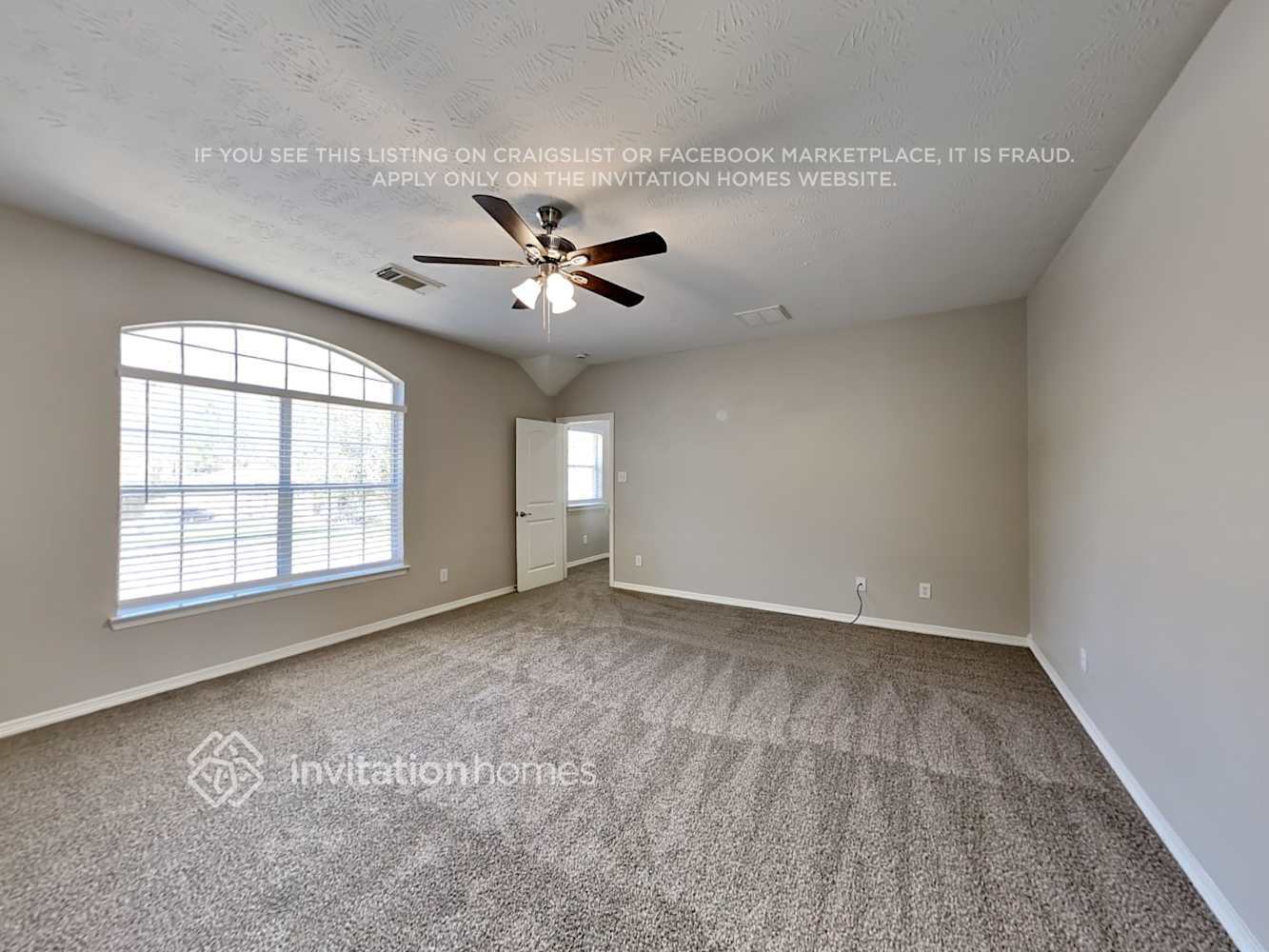 Building Photo - 28919 Hidden Lake Ct