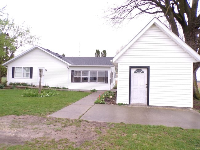 Primary Photo - 7623 S 750 E