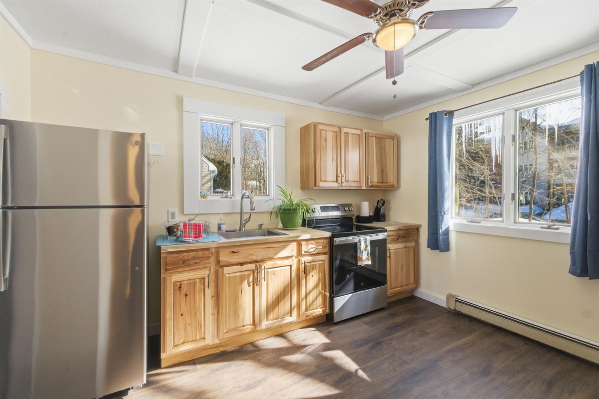 Building Photo - 51 Pollard, 4