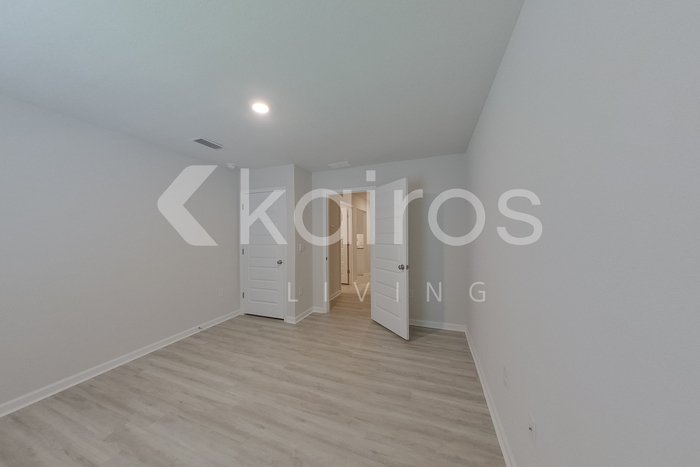 Building Photo - 134 Metalmark Dr