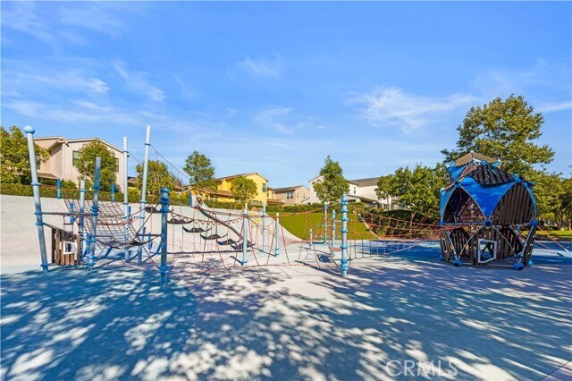 Building Photo - 1 Intriga Ct