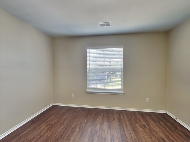 Building Photo - 16650 Beckland Ln
