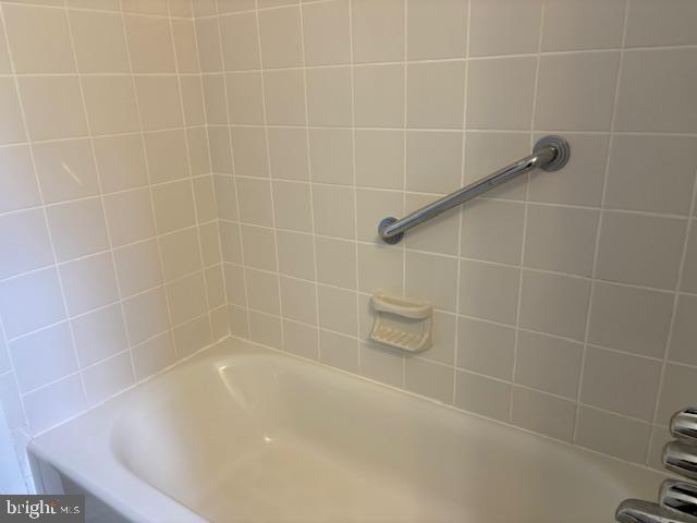 Building Photo - 11113 Schuylkill Rd