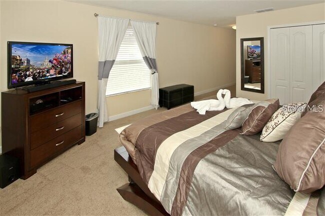 Building Photo - 8951 Cuban Palm Rd