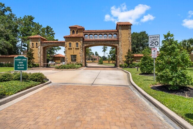 Building Photo - 34 W Shadow Creek Villas Loop