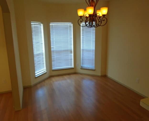 Building Photo - 118 Brookshore Dr