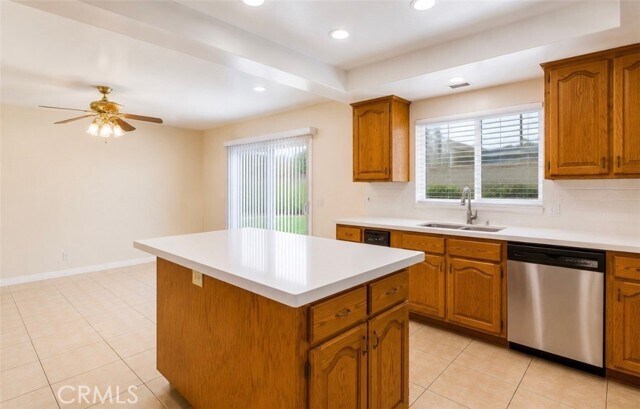 Building Photo - 13445 Oak Mesa Dr