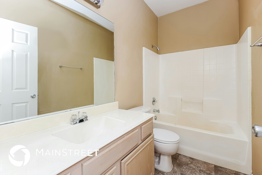 Building Photo - 7504 Quail Springs Dr