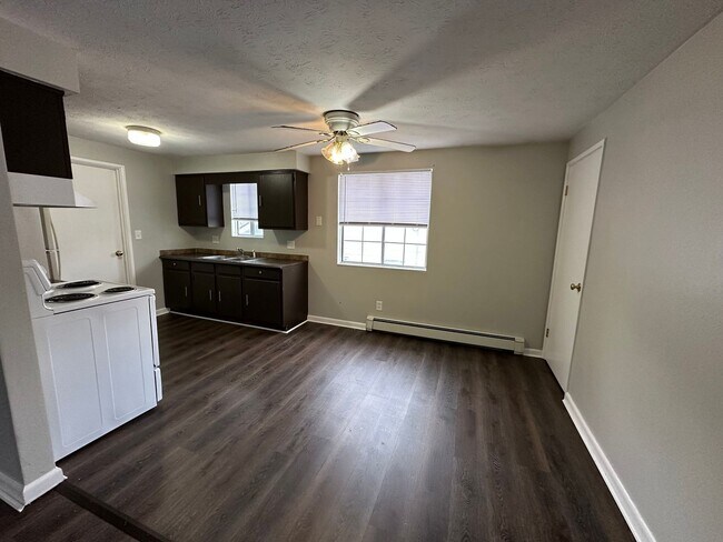 Building Photo - 115 Westminster Ave