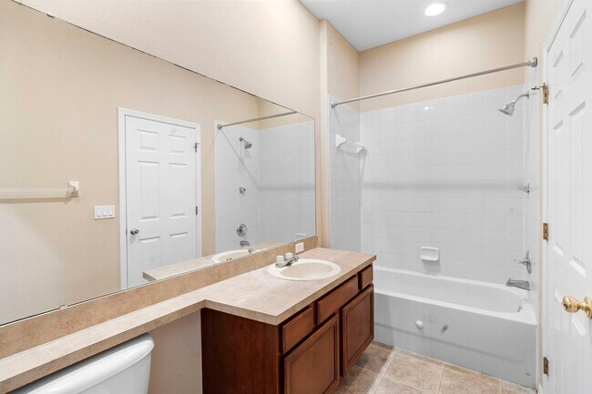 Building Photo - 2731 Sand Arbor Cir