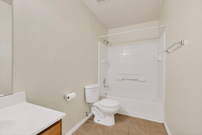 Building Photo - Spacious 5-Bedroom Home in Enchanted Hills – Rio Rancho