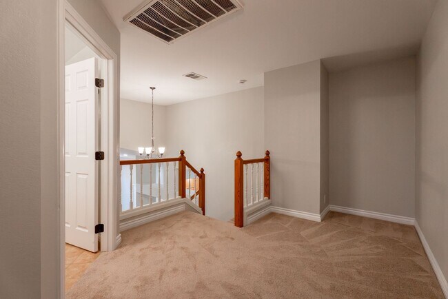 Building Photo - 10024 Sail Landing Ct