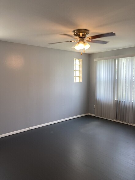 Living Room - 9579 Page Ave
