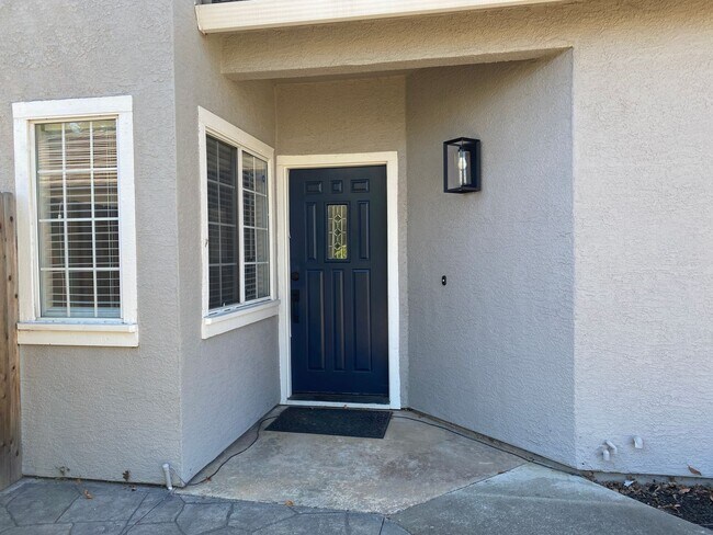 Building Photo - 8765 Clay Glen Way