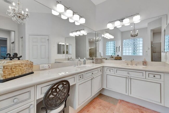 Building Photo - 10732 Grande Blvd