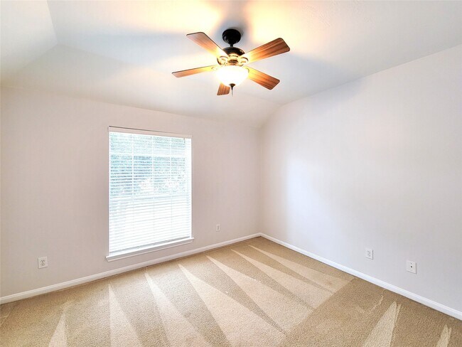 Building Photo - 17715 Laguna Trail Dr