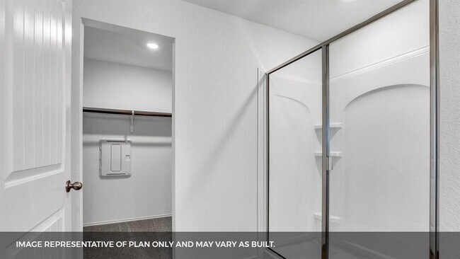 Building Photo - 105 Calgary Ln