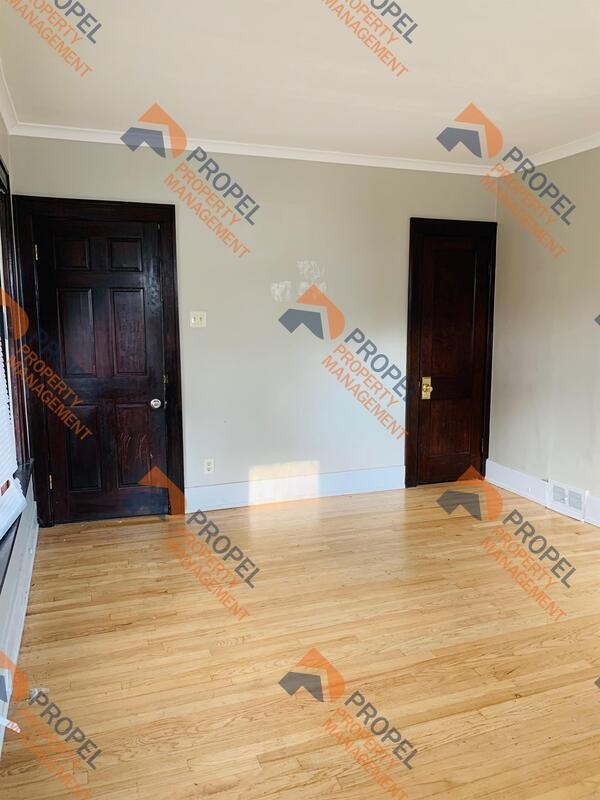 Building Photo - 1277 Fort Park Blvd