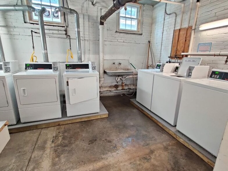 Laundry - 9 Ellery St