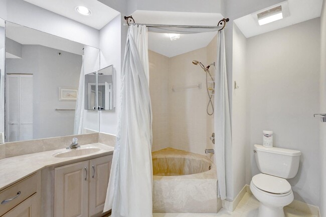 Building Photo - 200 Waterway Rd