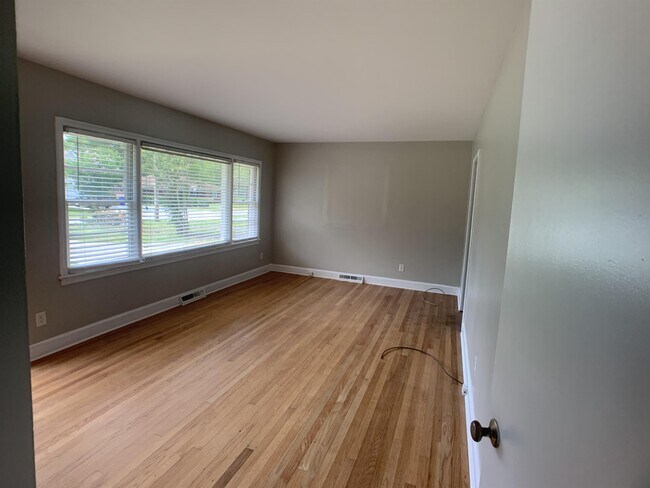 Building Photo - 1714 McHenry Ave