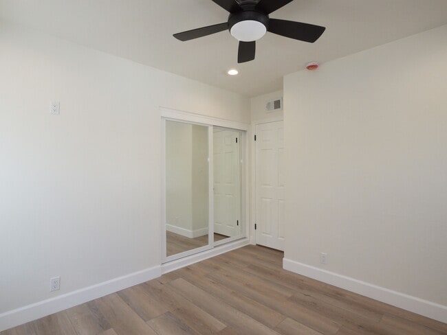 Building Photo - 108 Vía Mesa Grande