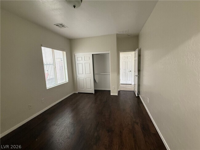 Building Photo - 7682 W Diablo Dr