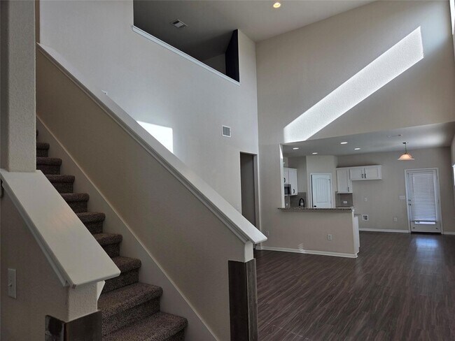 Building Photo - 1232 Fairhaven Gtwy