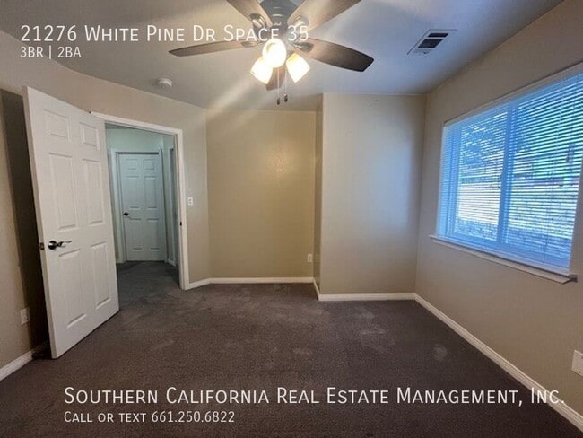 Building Photo - 21276 White Pine Dr