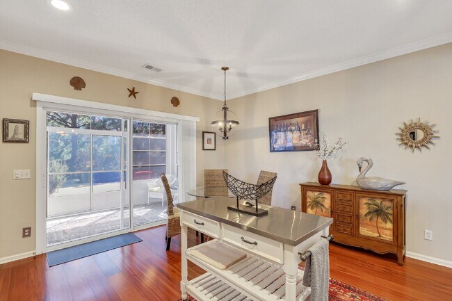 Building Photo - 12 Moonglow Ct