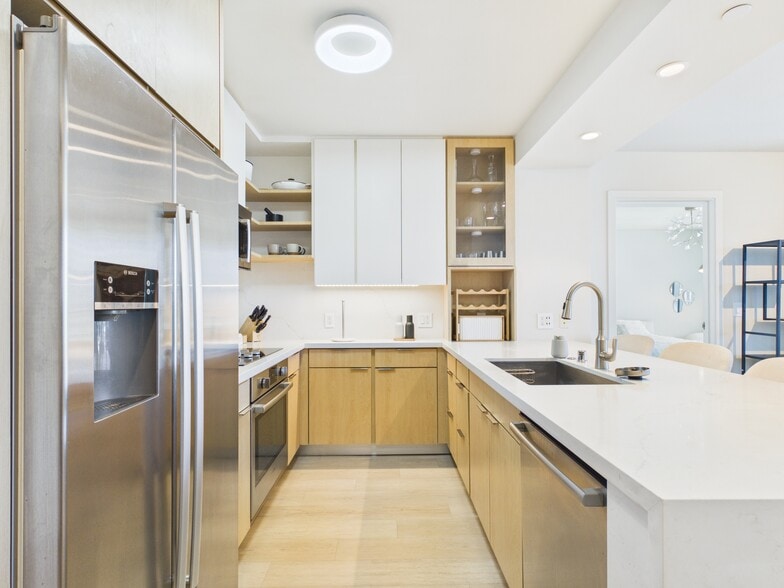 kitchen - 600 Ala Moana Blvd